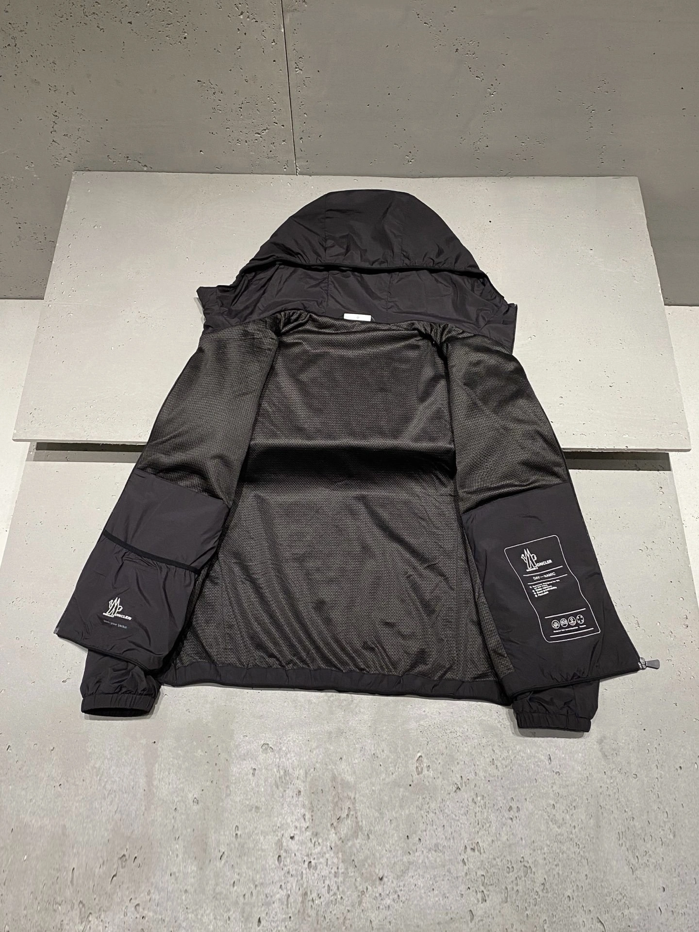 wg.luxury-- 7o9385r item:E-F361J0840H
